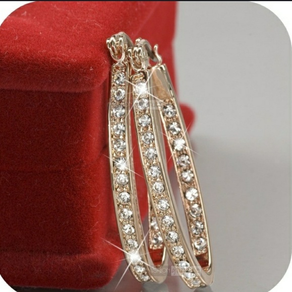 Gold Oval Shaped Double Sided Rhinestones Hoops - Picture 2 of 4
